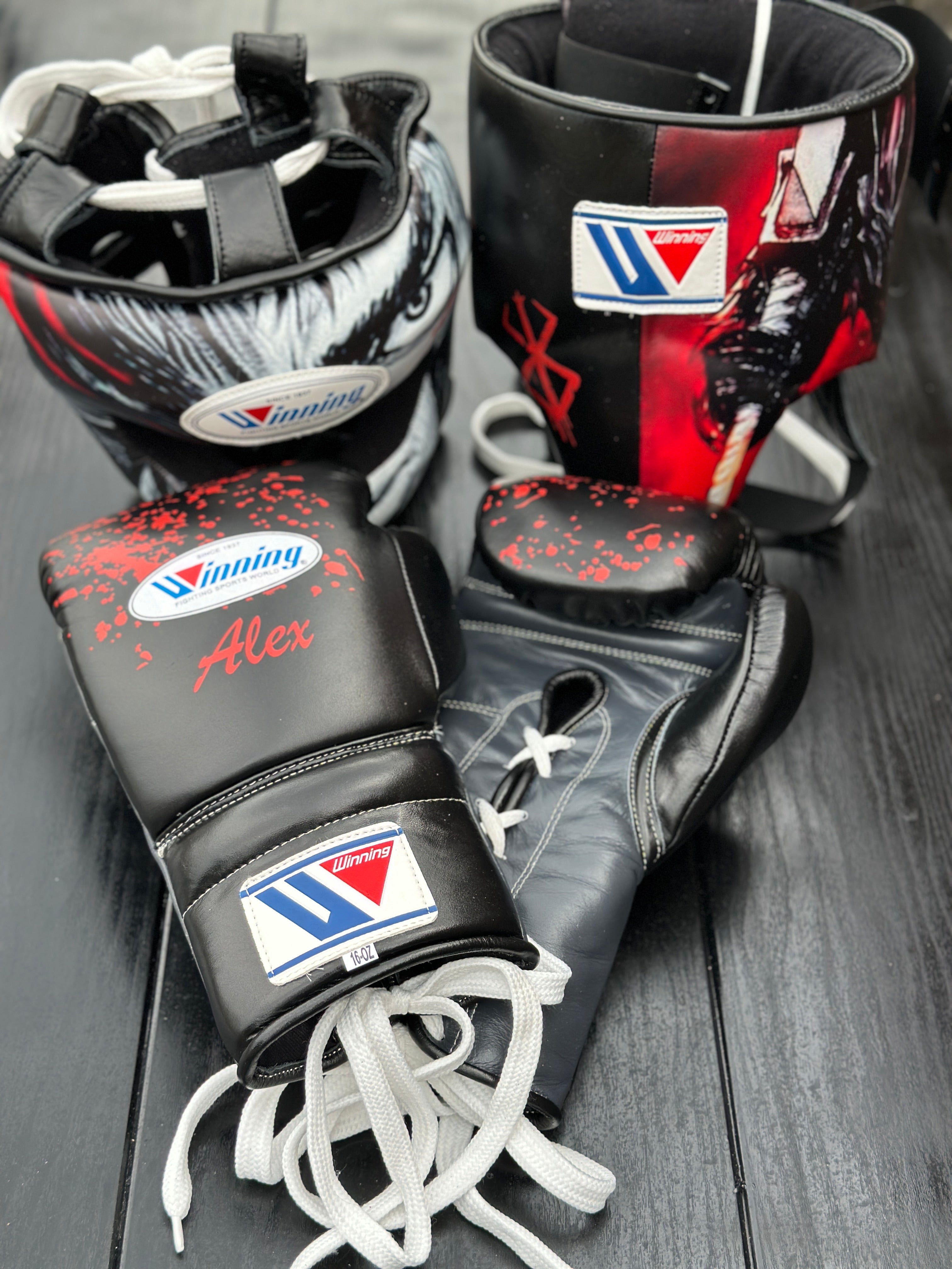 Winning Boxing Set Black/Red | Nosebar Headgear