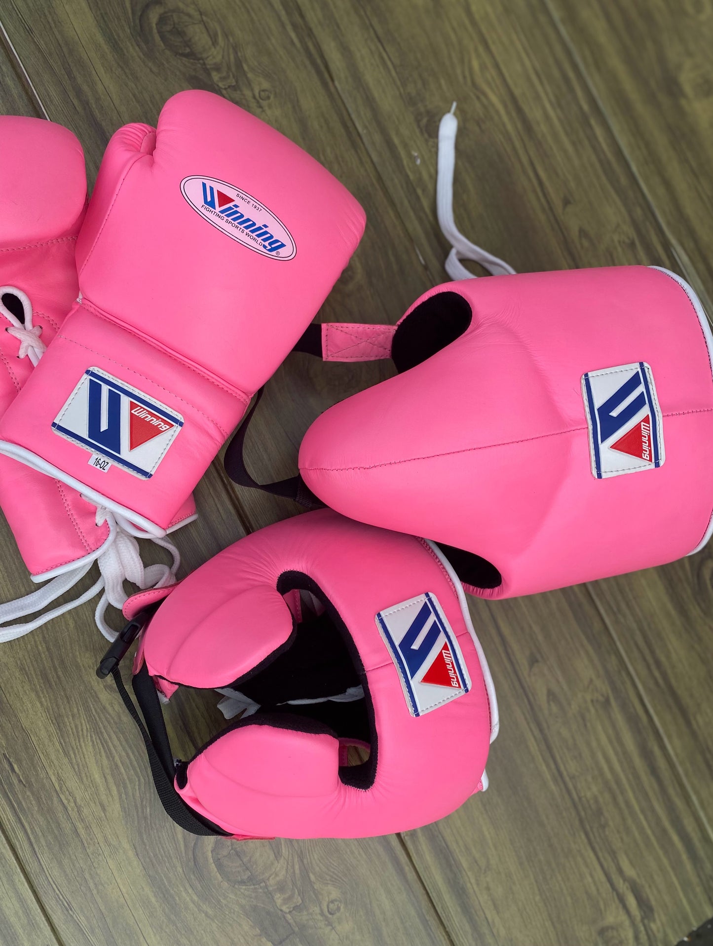 Winning boxing gloves set, Winning PINK Boxing Gear, Winning Head Guard, Winning Groin Guard, Thanksgiving gift for students, Christmas gift, Birthday gift for Friends, Wedding gift for Men, Gift shop, Halloween gift for Kids