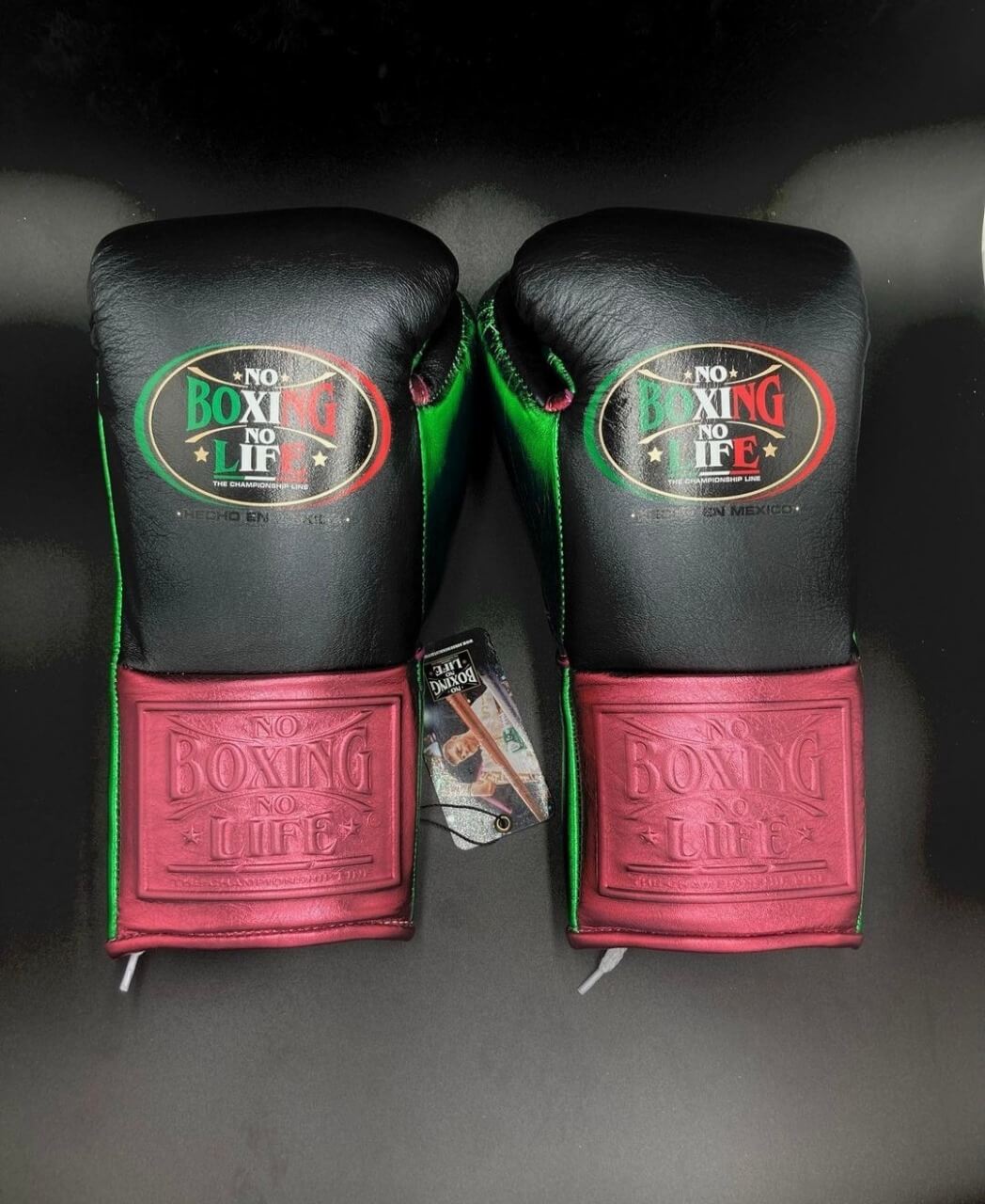 No Boxing No Life Black/Red/Green Boxing Gloves Beginner Friendly Training Gloves