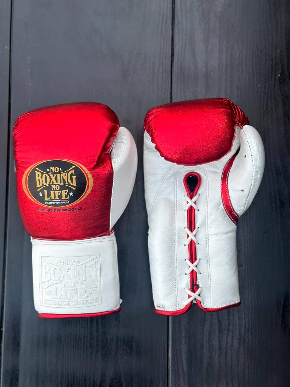No Boxing No Life Gloves Red/White Curved Leather Gloves Front View