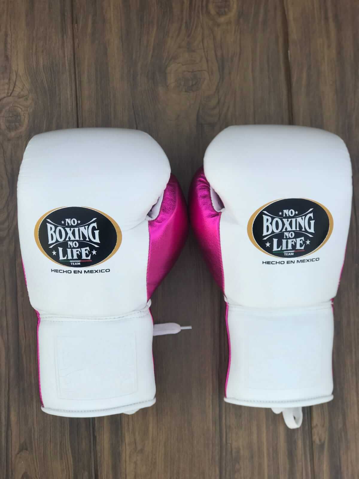 No Boxing No Life White/Pink Boxing Gloves Women Fitness Training Gloves Back View