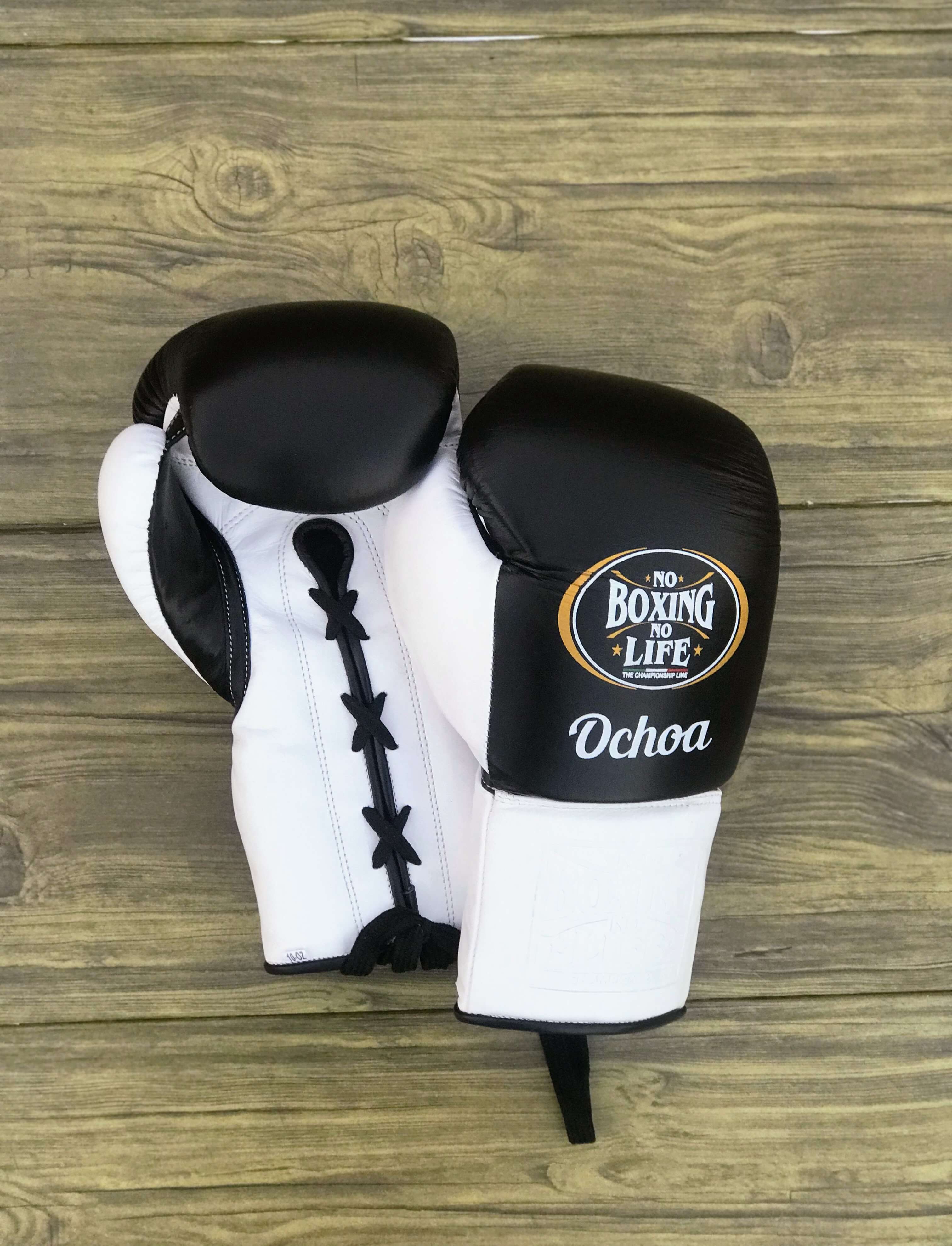 No Boxing No Life Full Gear Boxing Set Black/White Gloves Front View