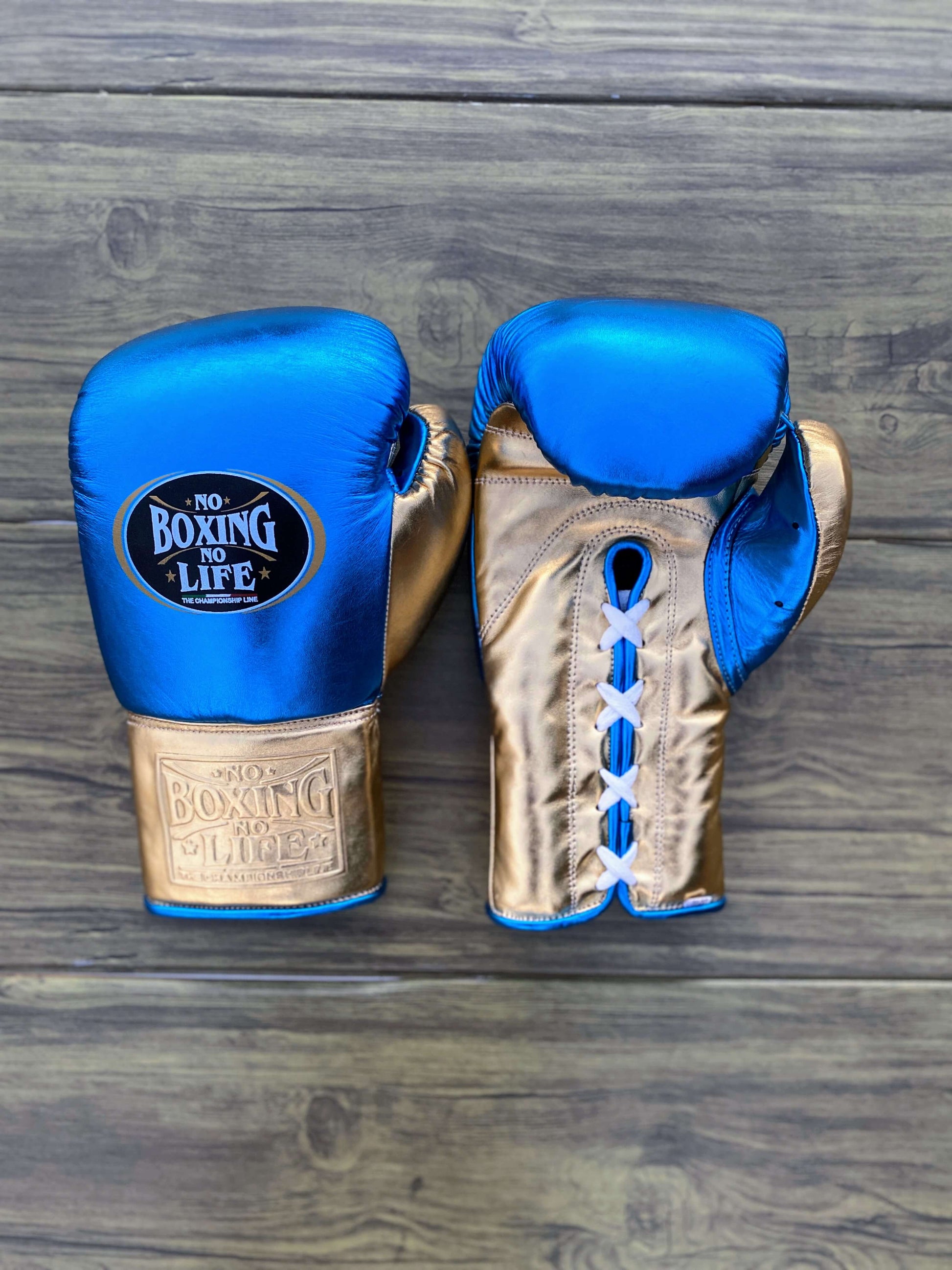 No Boxing No Life Boxing Gloves Set Blue/Gold Great Value Training Pack Gloves Front View