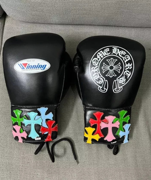 Customizable boxing glove , Fiest Gloves online , BLACK boxing gloves, High Quality COPIES of Branded Gloves, BLACK Birthday gift for Friends