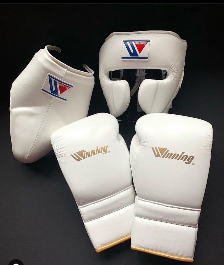 Winning Budget Leather Gloves Set White/Gold Durable Gym Bundle