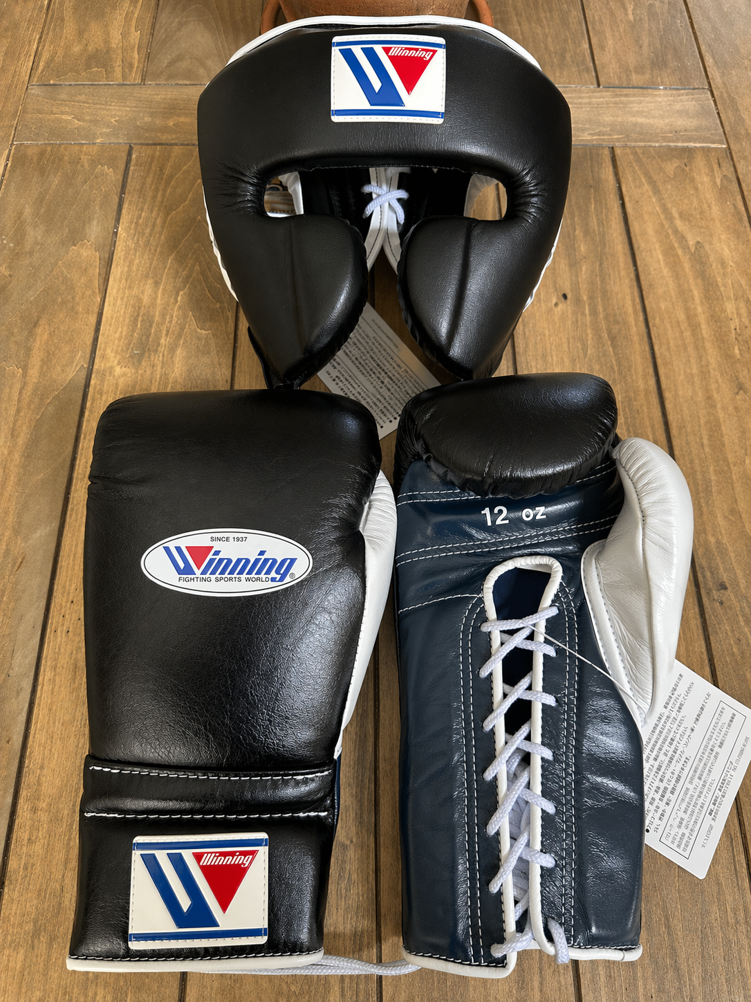 Winning Training Boxing Gloves Set Black/Blue/White 16oz Durable
