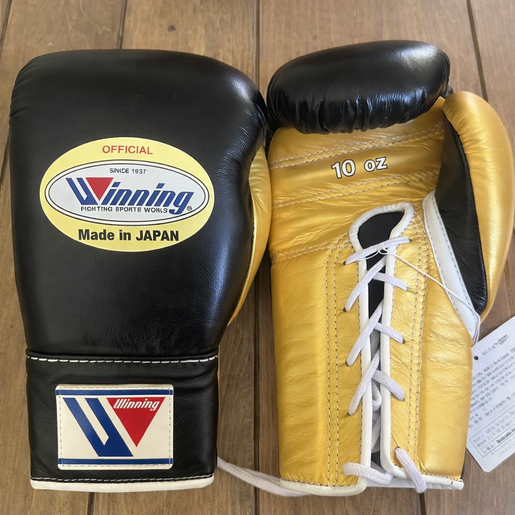 Winning Black-Gold Japanese Logo boxing gloves lace up high quality sparring gloves