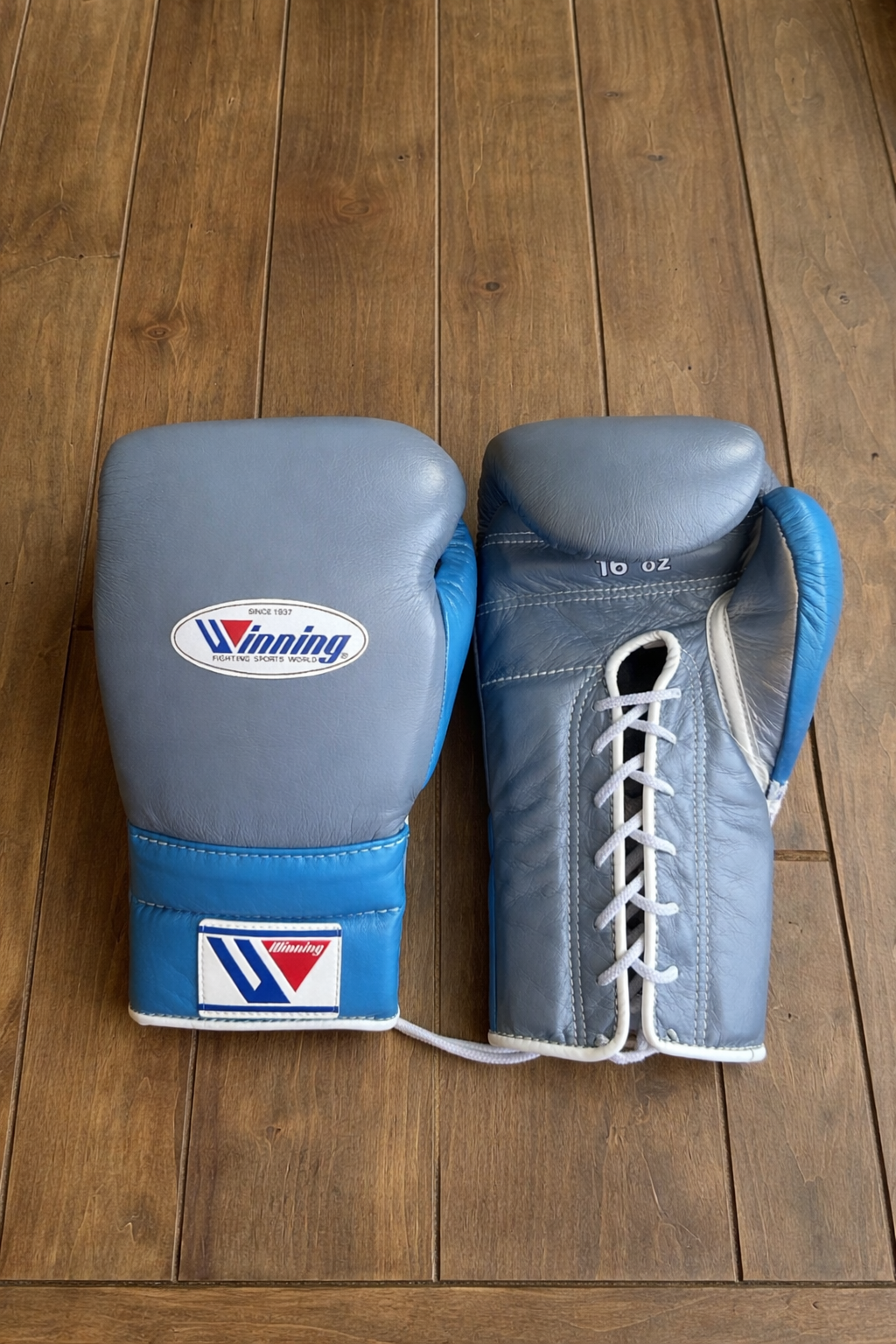 Winnig Grey/Blue boxing gloves professional sparring and training gear