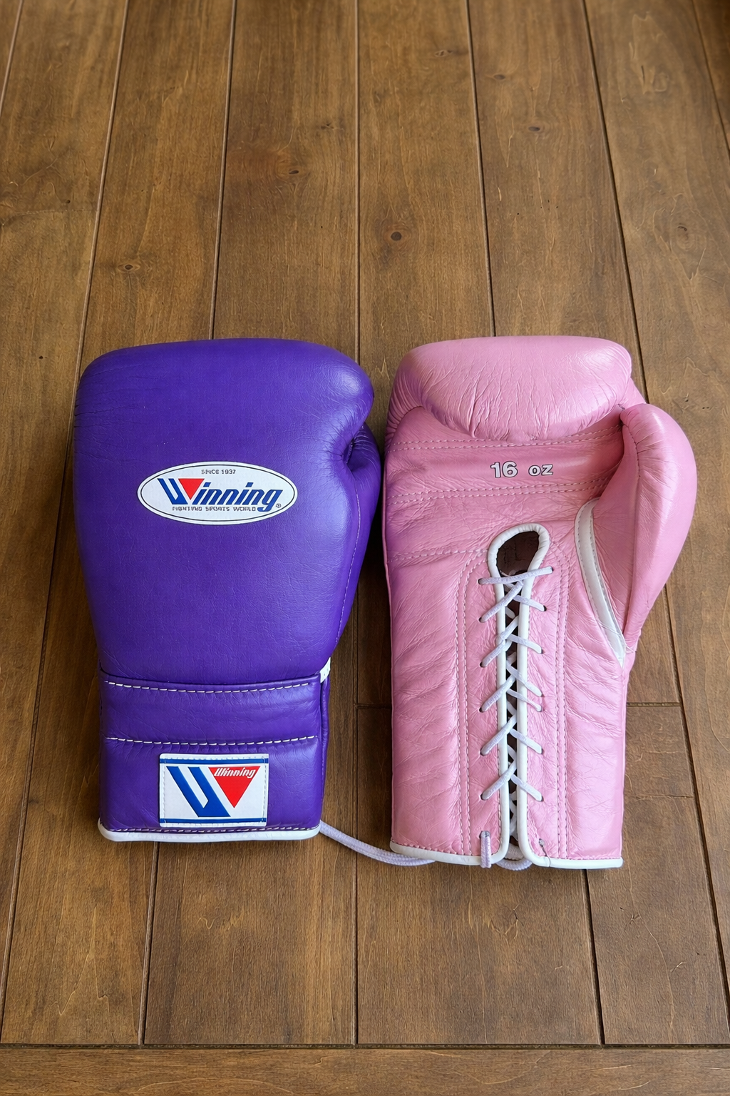 Winning Purple/Pink boxing gloves high quality lace up boxing gloves
