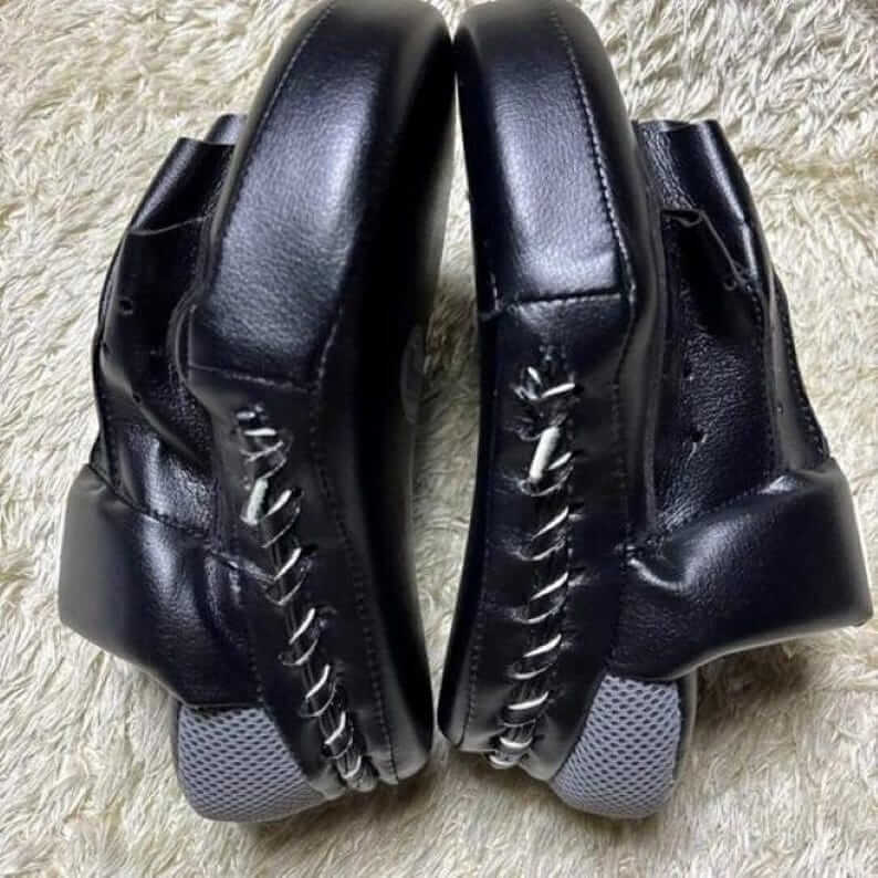 Winning Black Punching Mitts Heavy Duty Gym Training Pair Side View