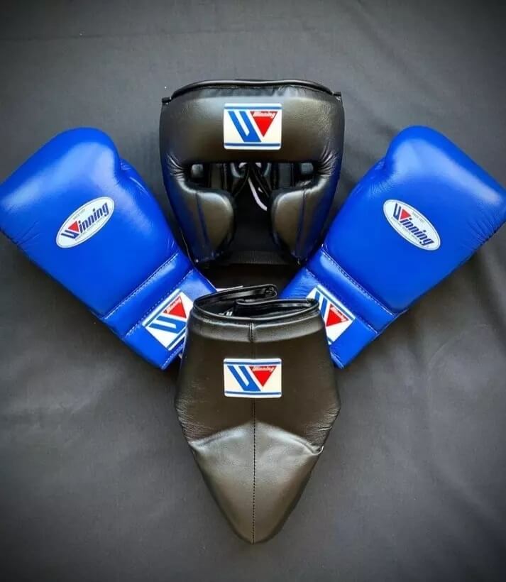 Winning Boxing Gloves Set Black/Blue Great Value Training Pack