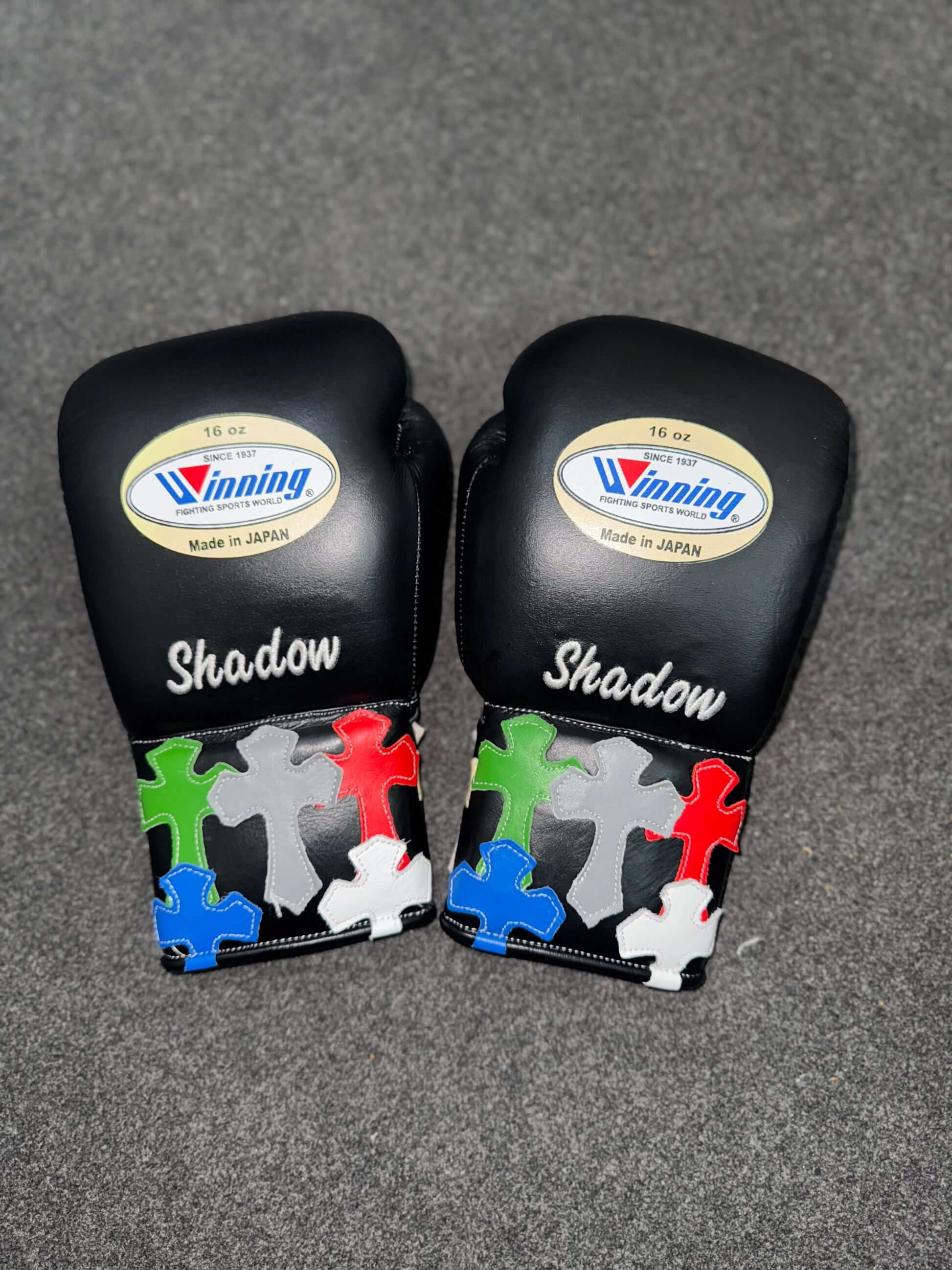 Winning Full Gear Boxing Set Black 14oz Gloves Back View