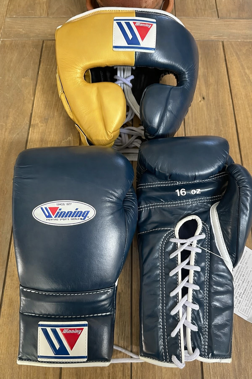 Budget Friendly Winning Custom Gloves Set Dark-Blue/Gold Complete Pack