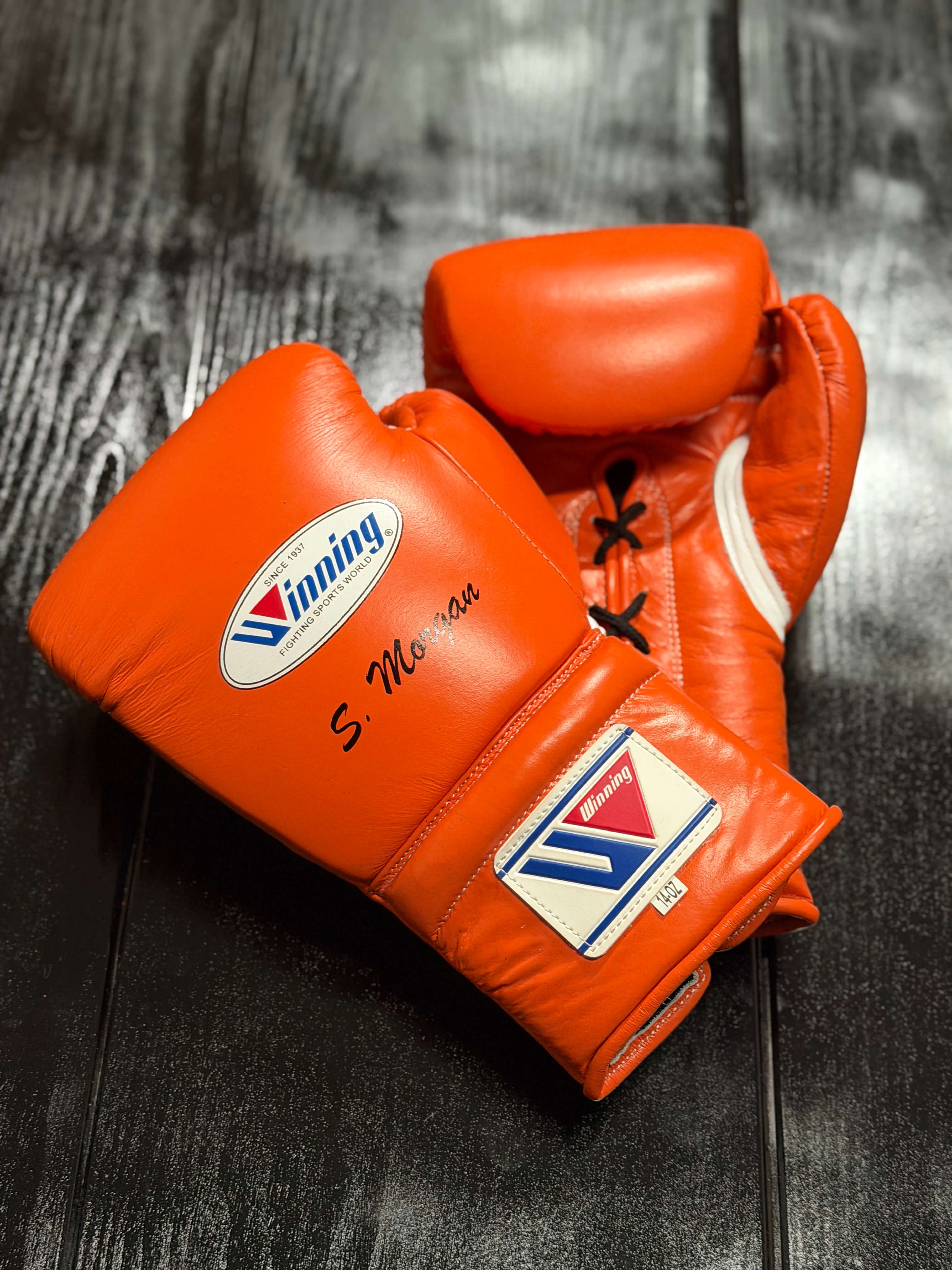Winning Boxing Sets Orange Leather Gloves View