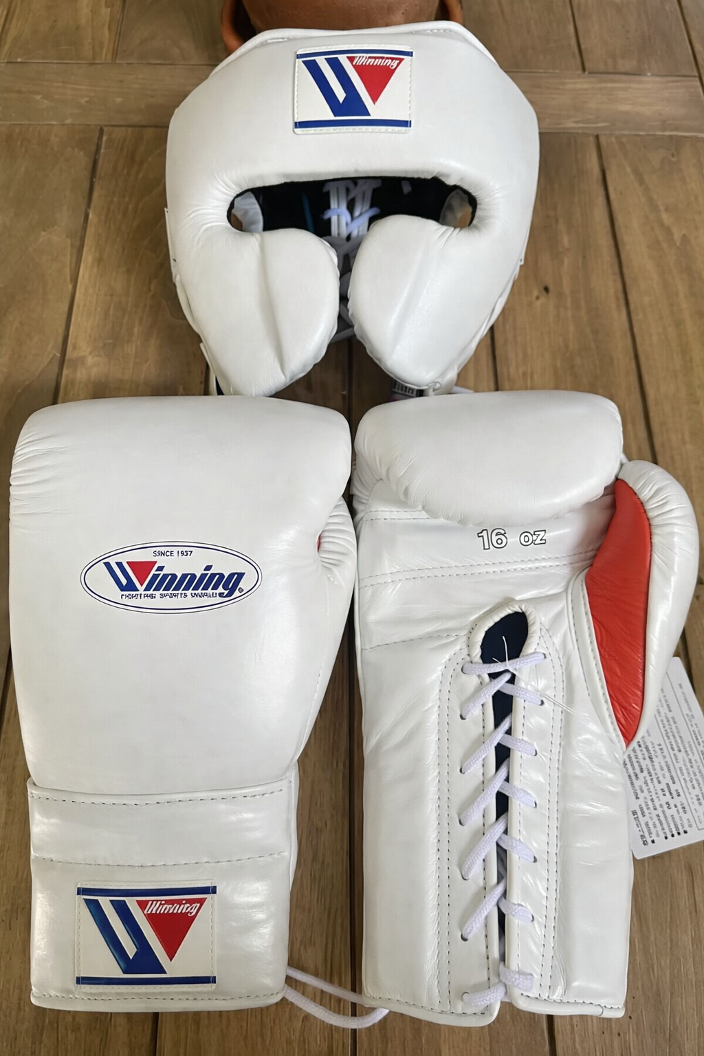 Winning Style Budget Gloves Set White/Red Fitness Training