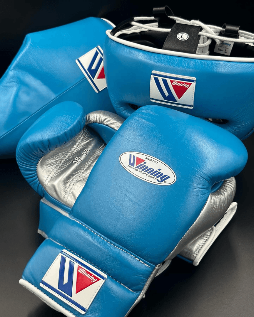 Winning Full Gear Boxing Set Blue/Silver 14oz Gloves Training Pack