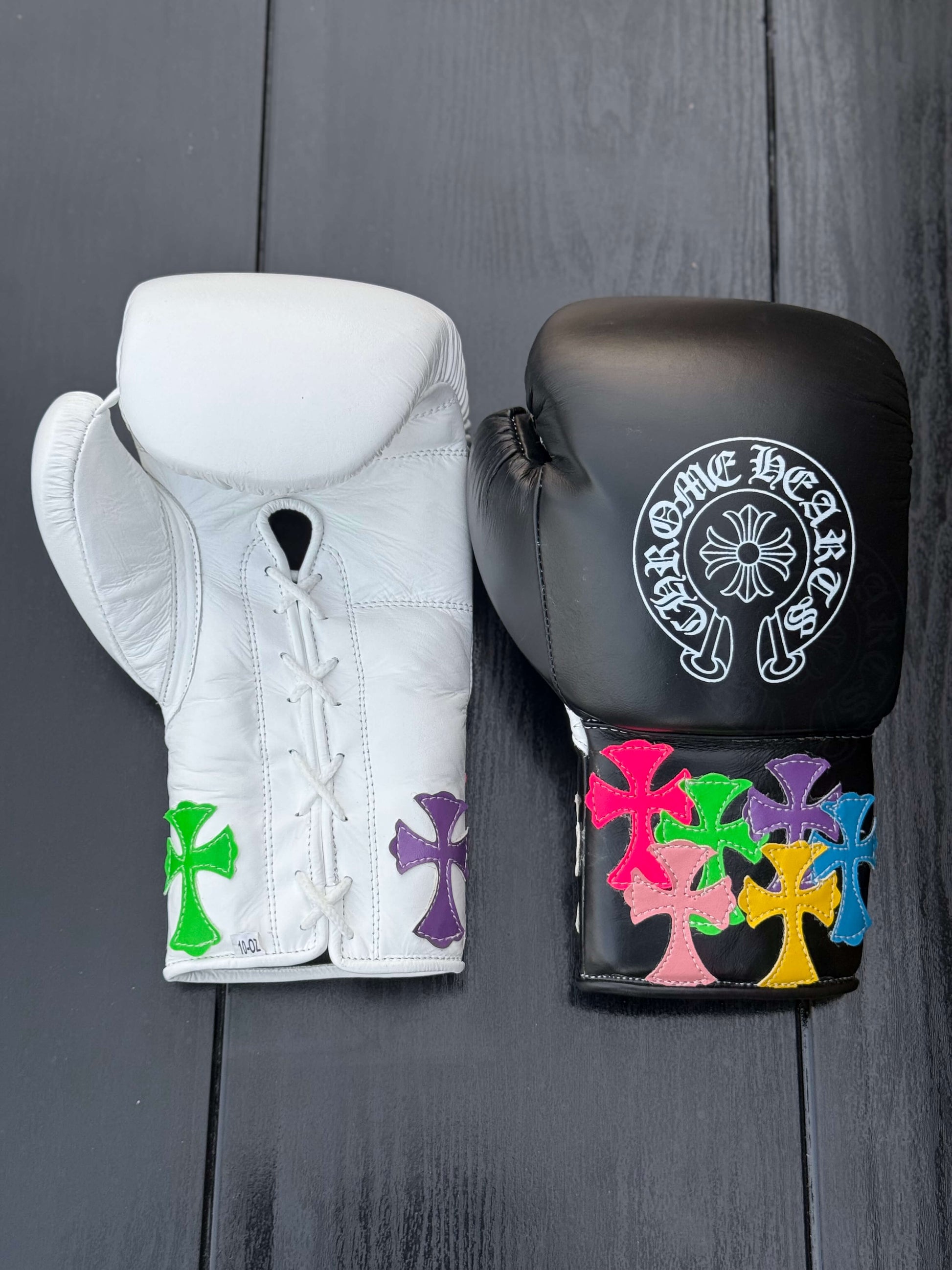 winning boxing gloves white/black chrome heart style front and back view premium leather fight gear