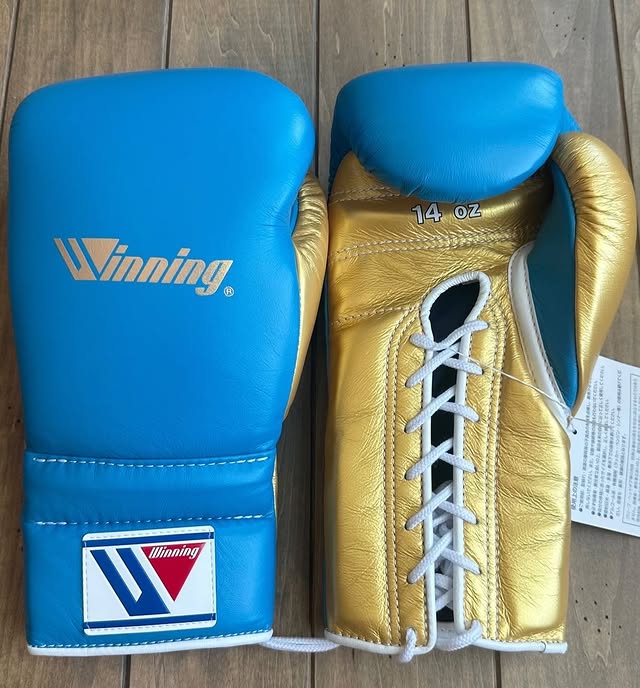 Winning Sky-Blue/Gold 14oz Boxing Gloves High Quality Gym Gloves