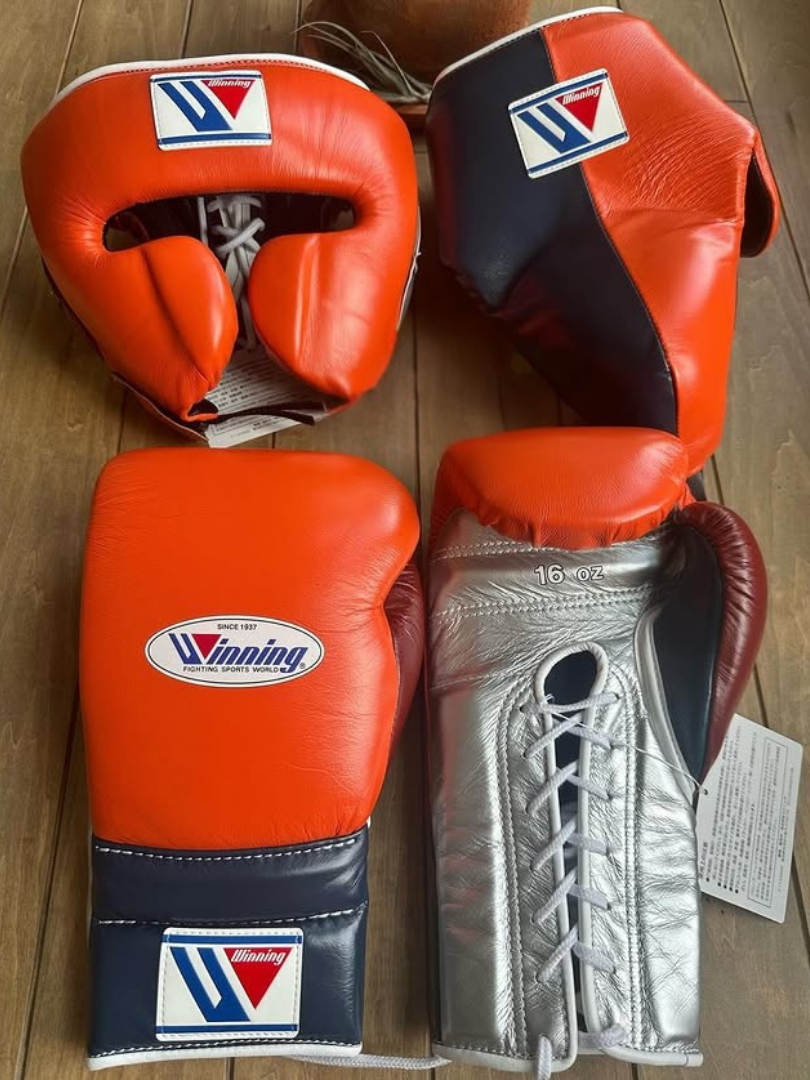 Winning Boxing Set Orange/Silver/Blue/Brown Lace-Up Gloves Headguard Kit