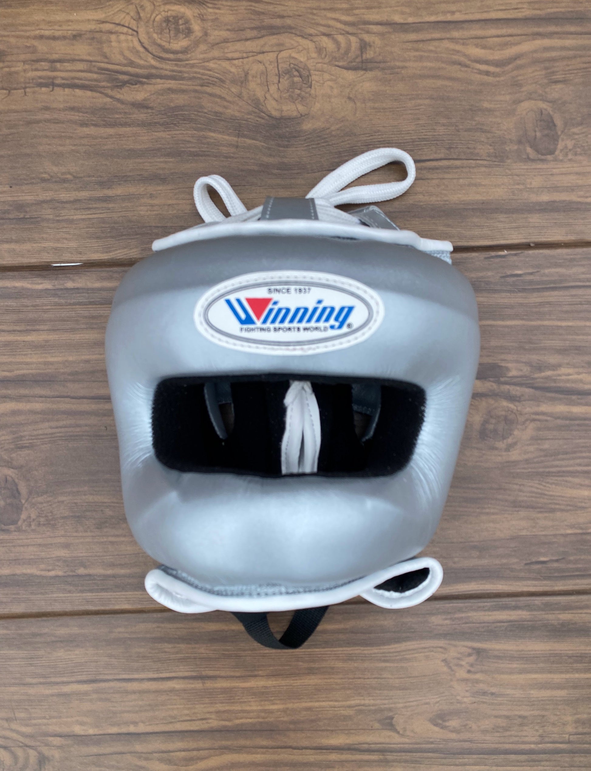 Winning Silver Full Boxing Set Headguard