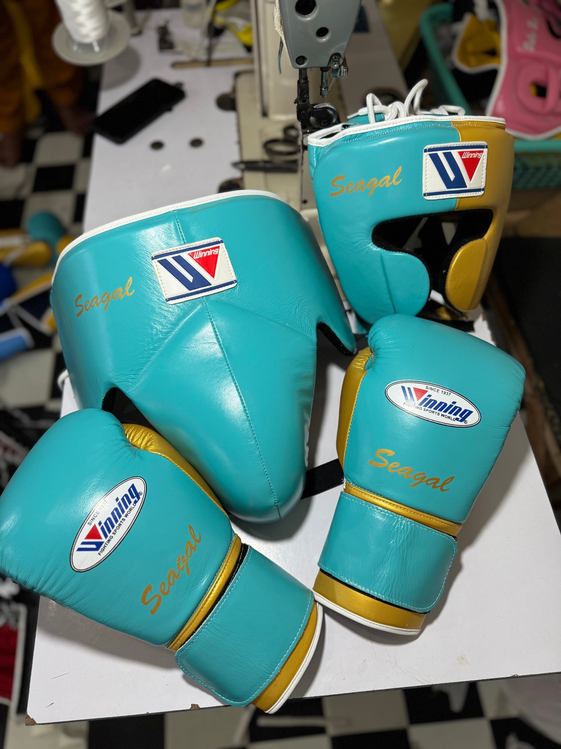 Winning Beginner Boxing Set Sky-Blue/Gold Gloves Training Kit