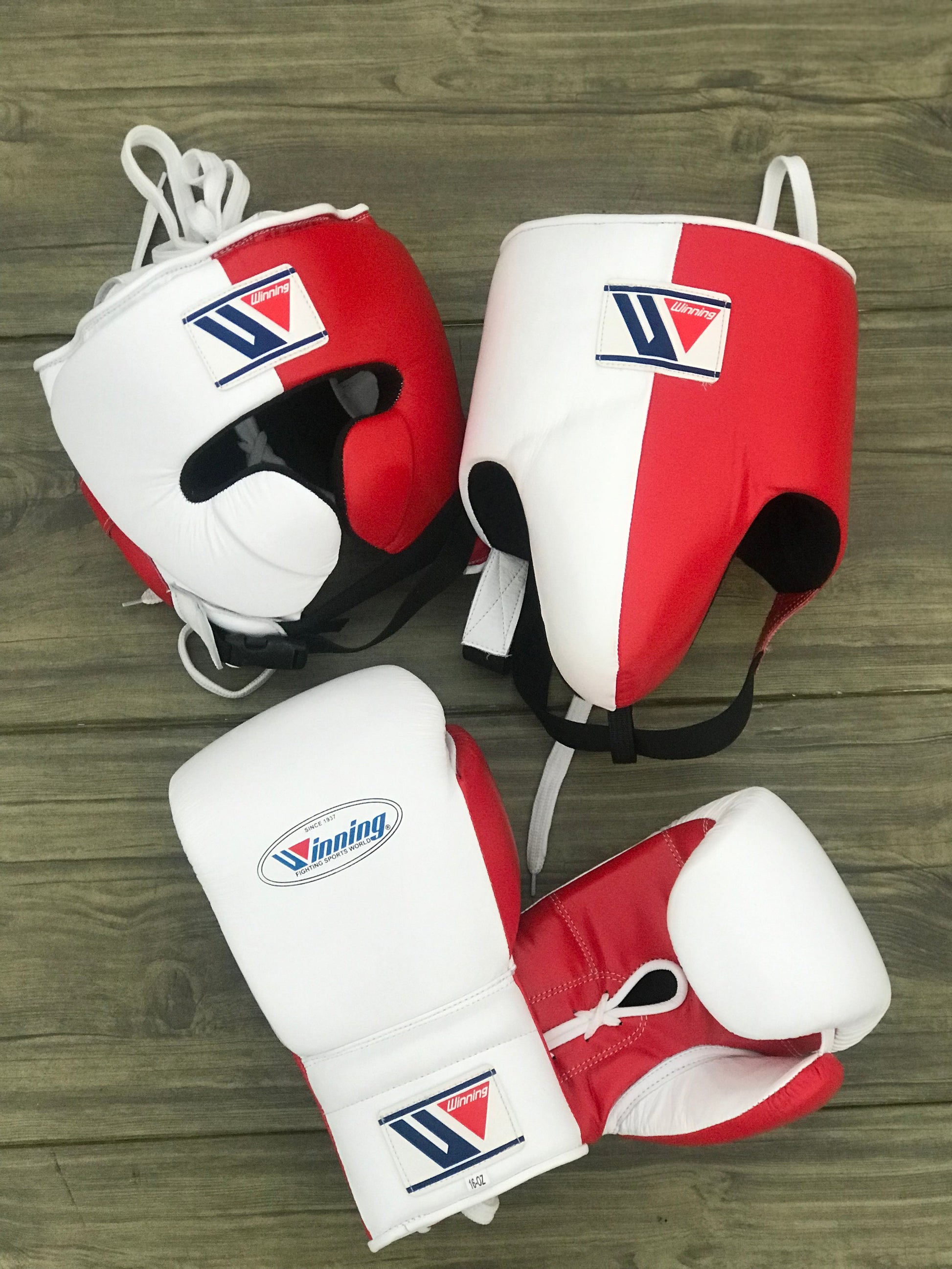 Winning Complete Boxing Set White/Red Full Sparring Set