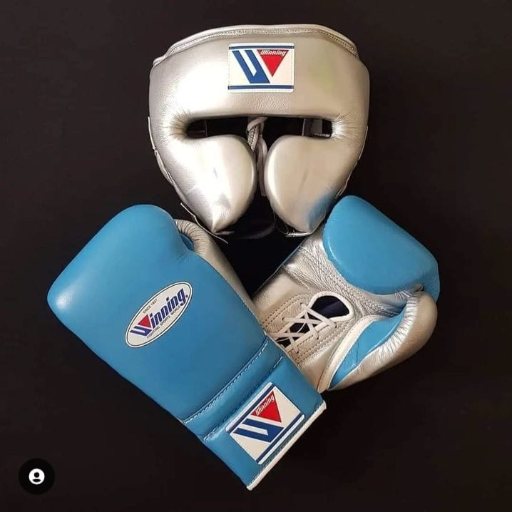 Winning Sky-Blue/Silver Boxing Set Premium Training Gloves Kit