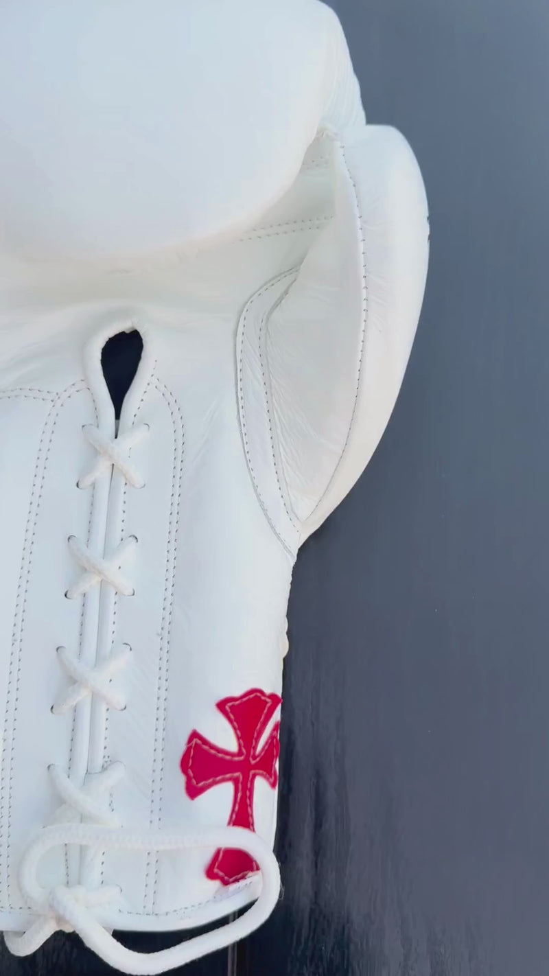Np Boxing No Life boxing gloves white chrome heart style video