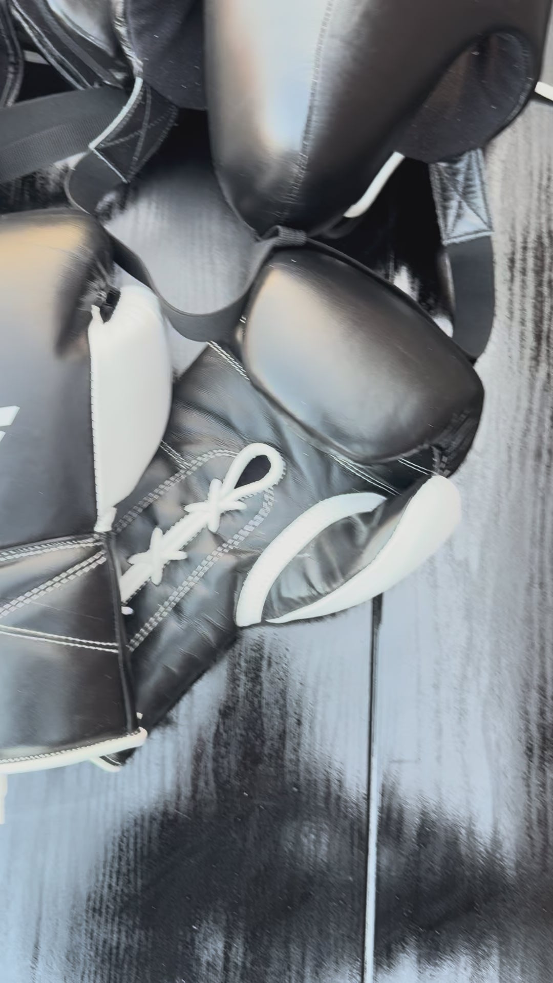 Load video: Fly Boxing Set | Black/White | Cheek Protector Headgear