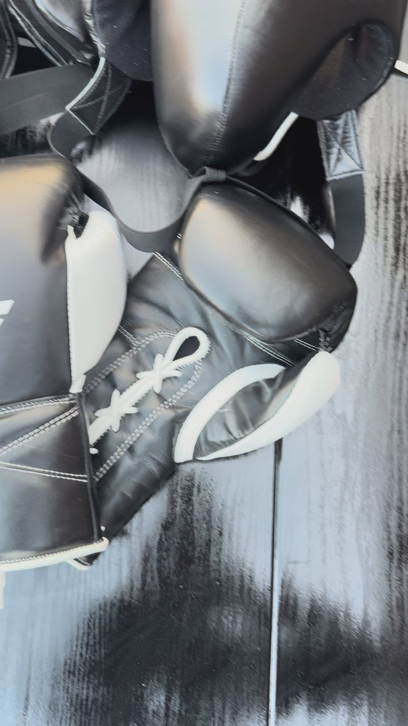 Fly Boxing Set | Black/White | Cheek Protector Headgear