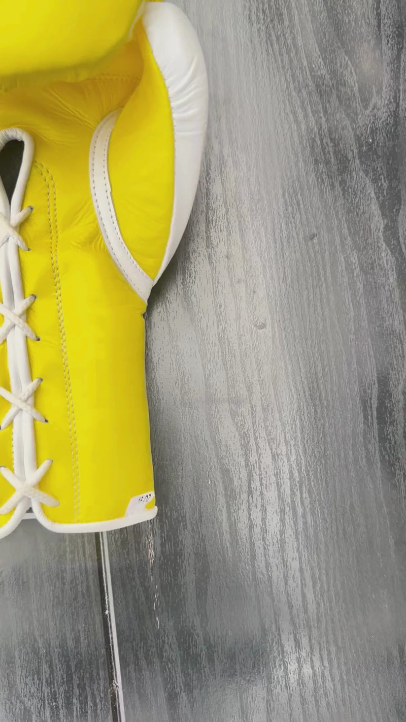 Fly Boxing Set | Yellow/White Video