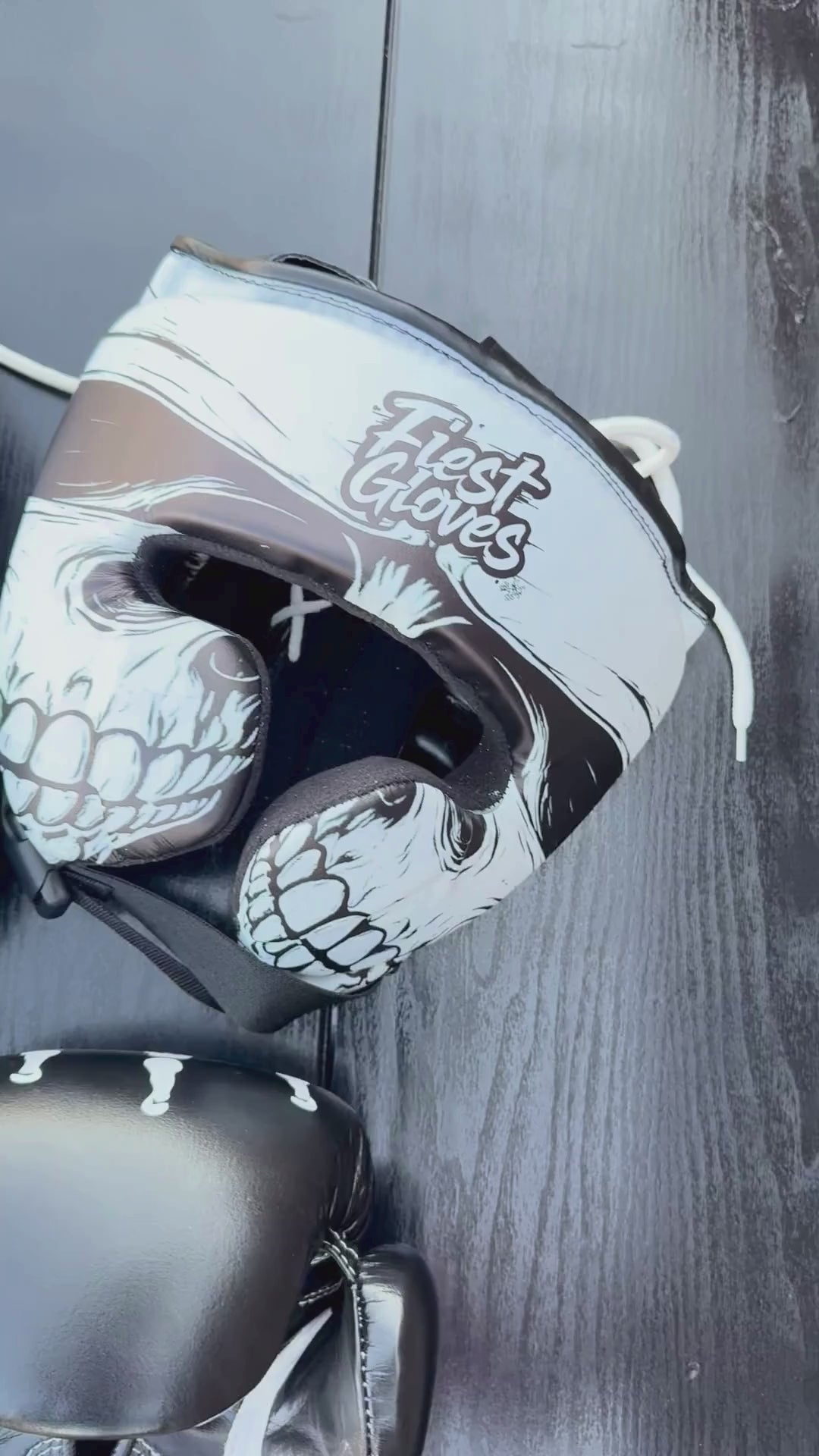 Load video: Fiest Winning Style Boxing Set Black/White Skeleton Style Sparring Set