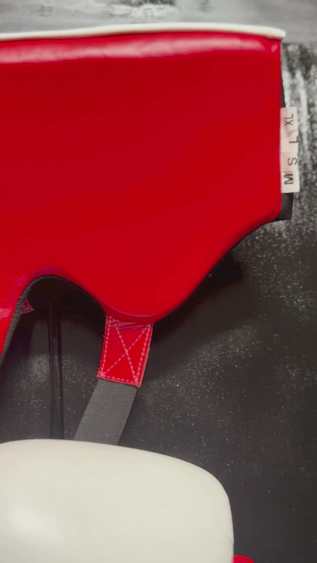 Load video: Winning Boxing Gloves Set Red/White Sparring Set