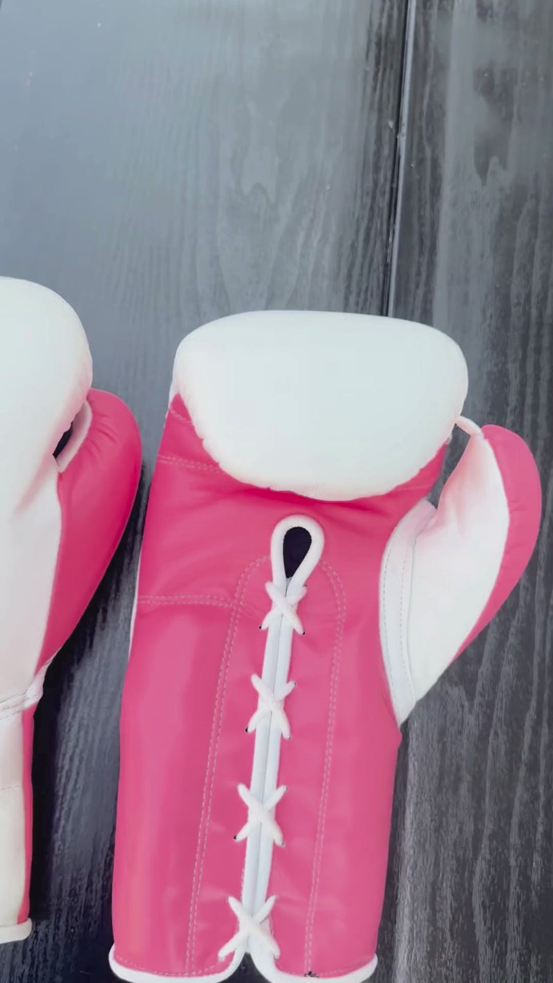 winning boxing gloves white/pink video