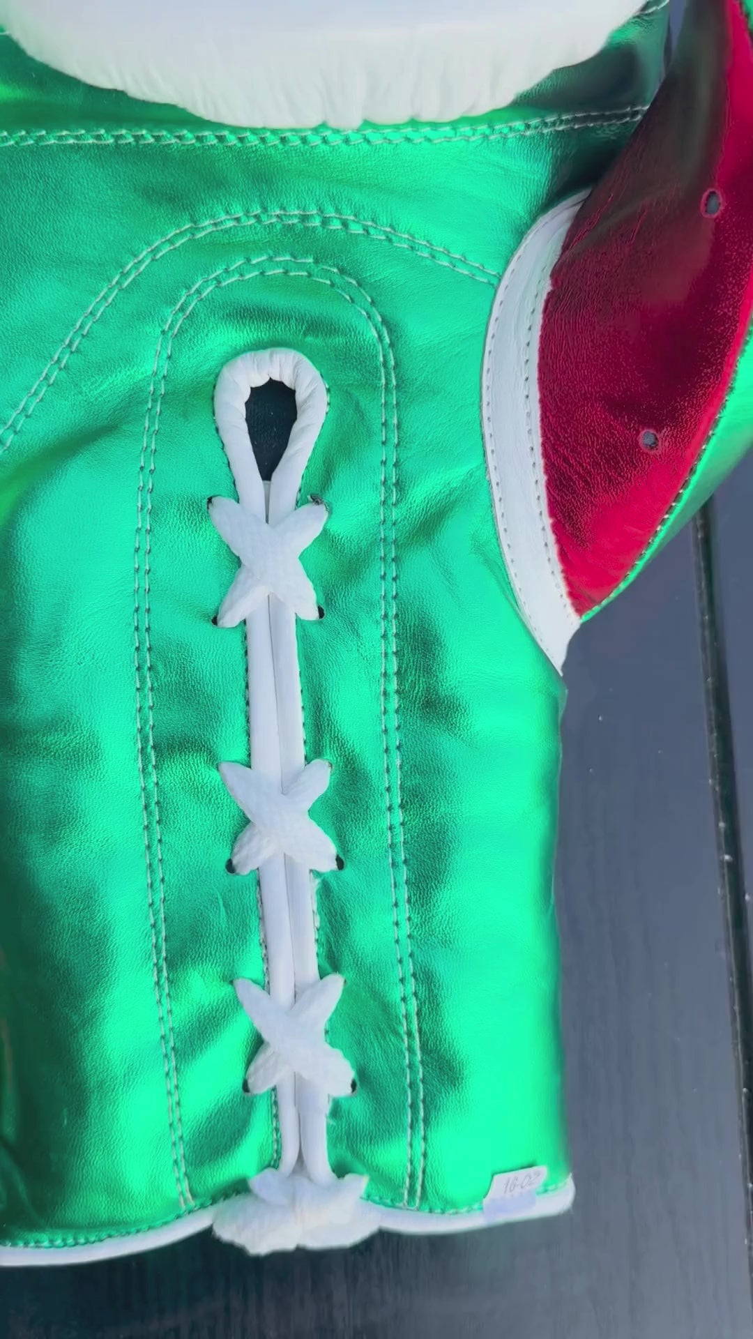 Load video: No Boxing No Life Boxing Gloves White/Red/Green Leather