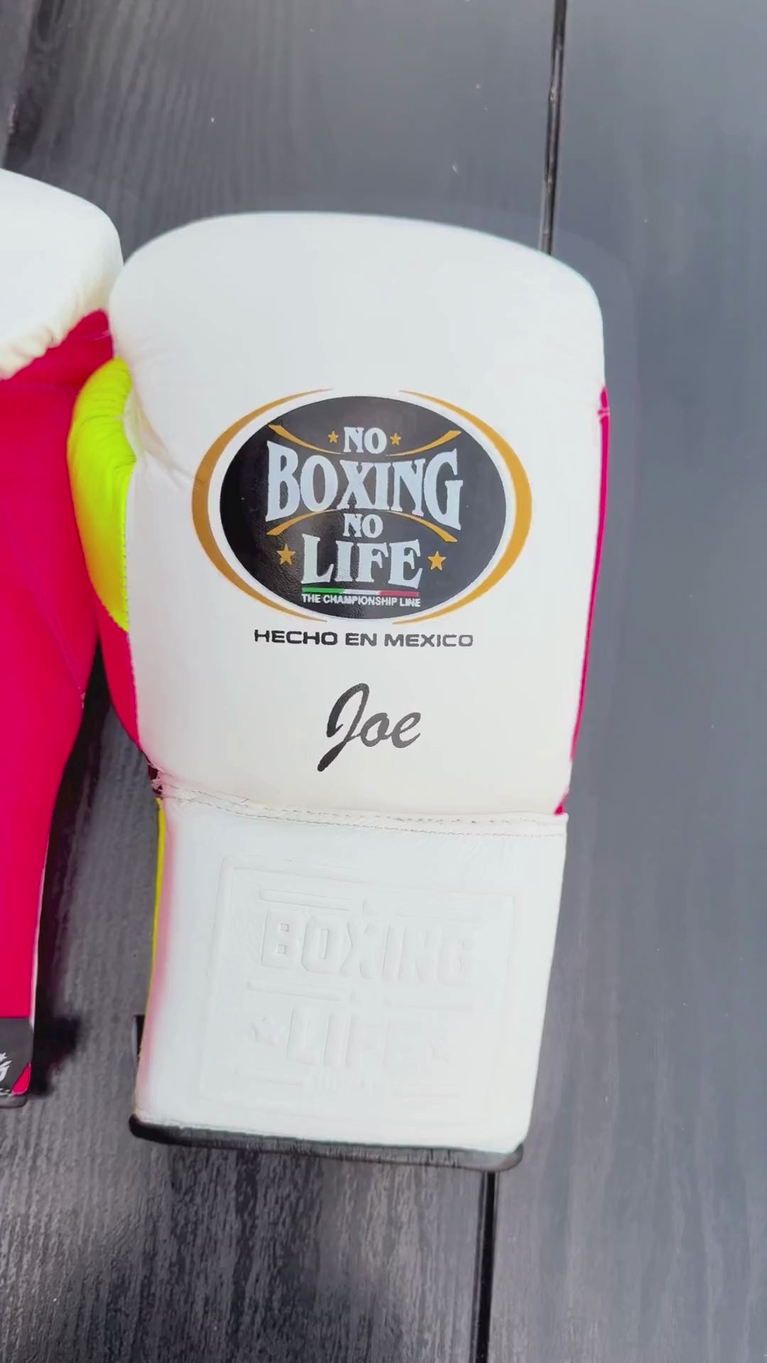 Load video: No Boxing No Life Gloves White/Yellow/Pink Video