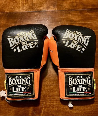 No Boxing No Life Boxing Gloves Black/Orange | Lace-Up